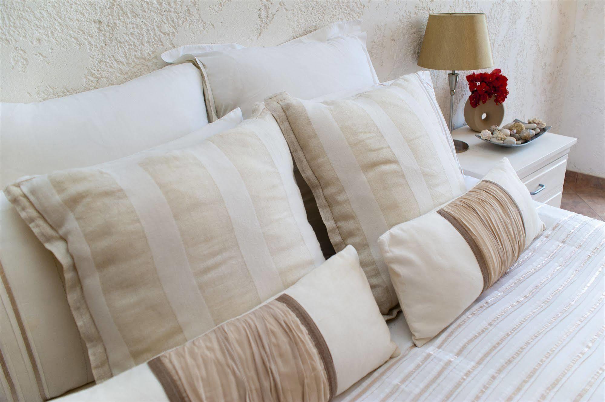 Hotel Cattleya Кокари Екстериор снимка